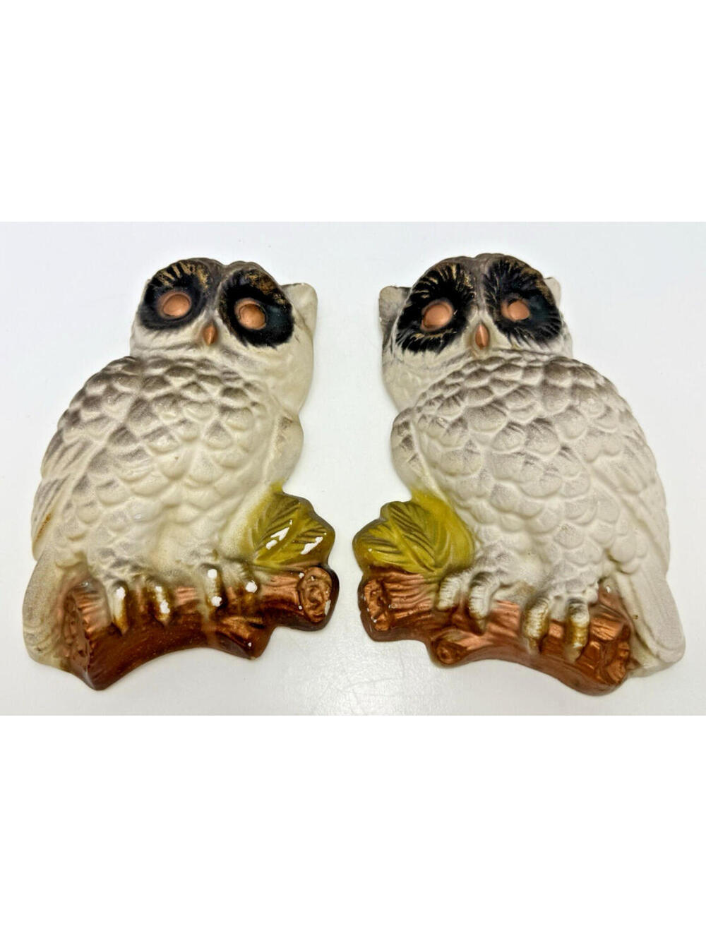 Vtg White Snowy Owl Chalk Ware Set of 2 MCM Retro Decor Wall Hanging Plaque